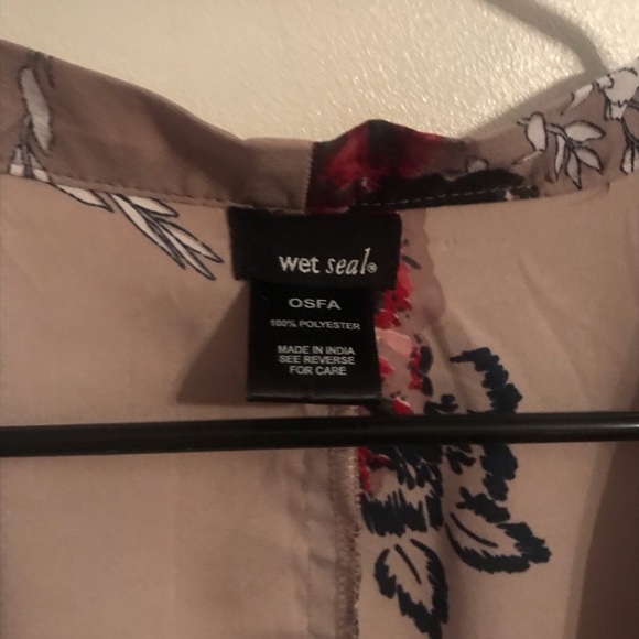 Floral Open-Front Kimono - Picture 3 of 5